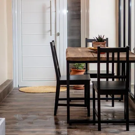 Διαμέρισμα Lila's