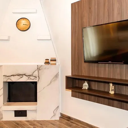 Lila's Apartment