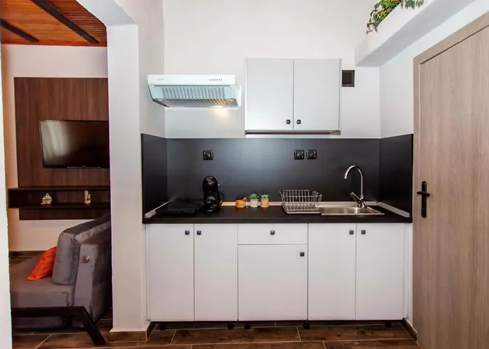 Апартаменты Lila's Аспровальта